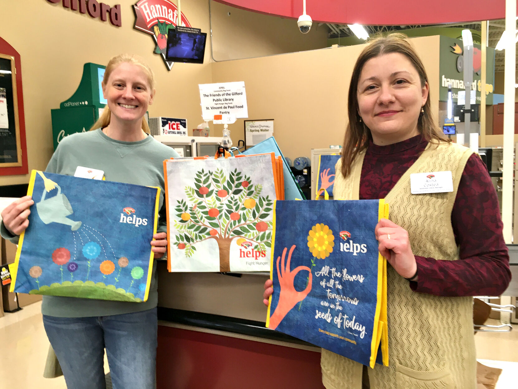 Hannaford bag program helps St. Vincent food pantry